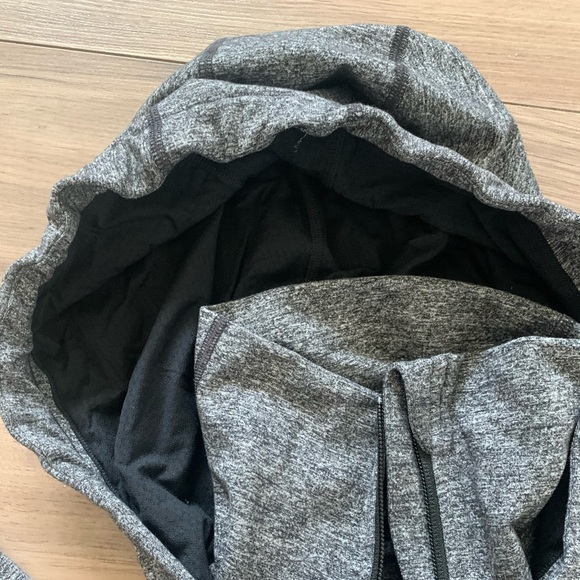 Lululemon Stride Jacket - Picture 9 of 11